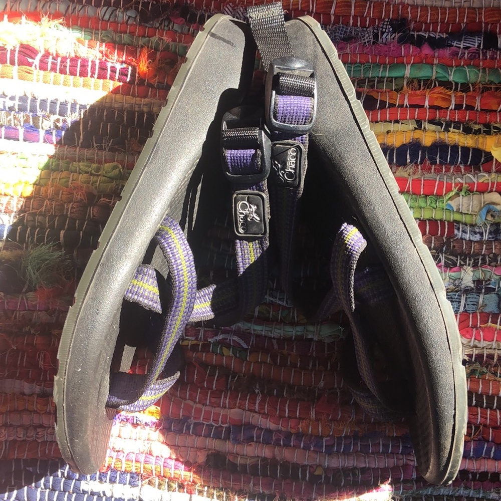 🐸 CHACO SANDALS 🐸 - Picture 3 of 4